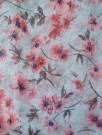 Skjerf grått med blomster thumbnail