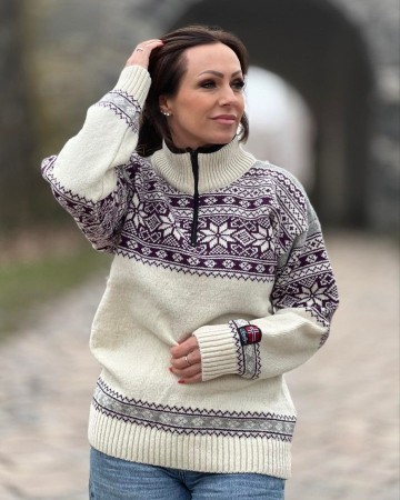 Nordlys Mønstert ullgenser til dame og herre natur lilla grå