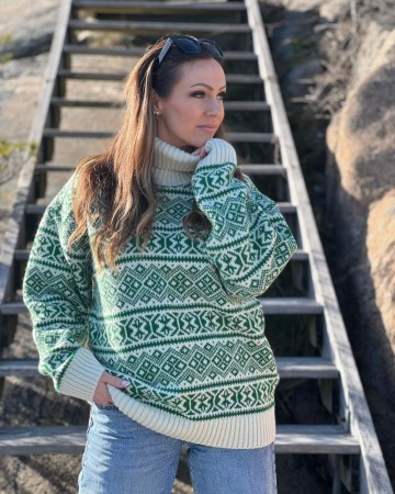 Nordlys Polar ullgenser til dame og herre høy hals grønn natur